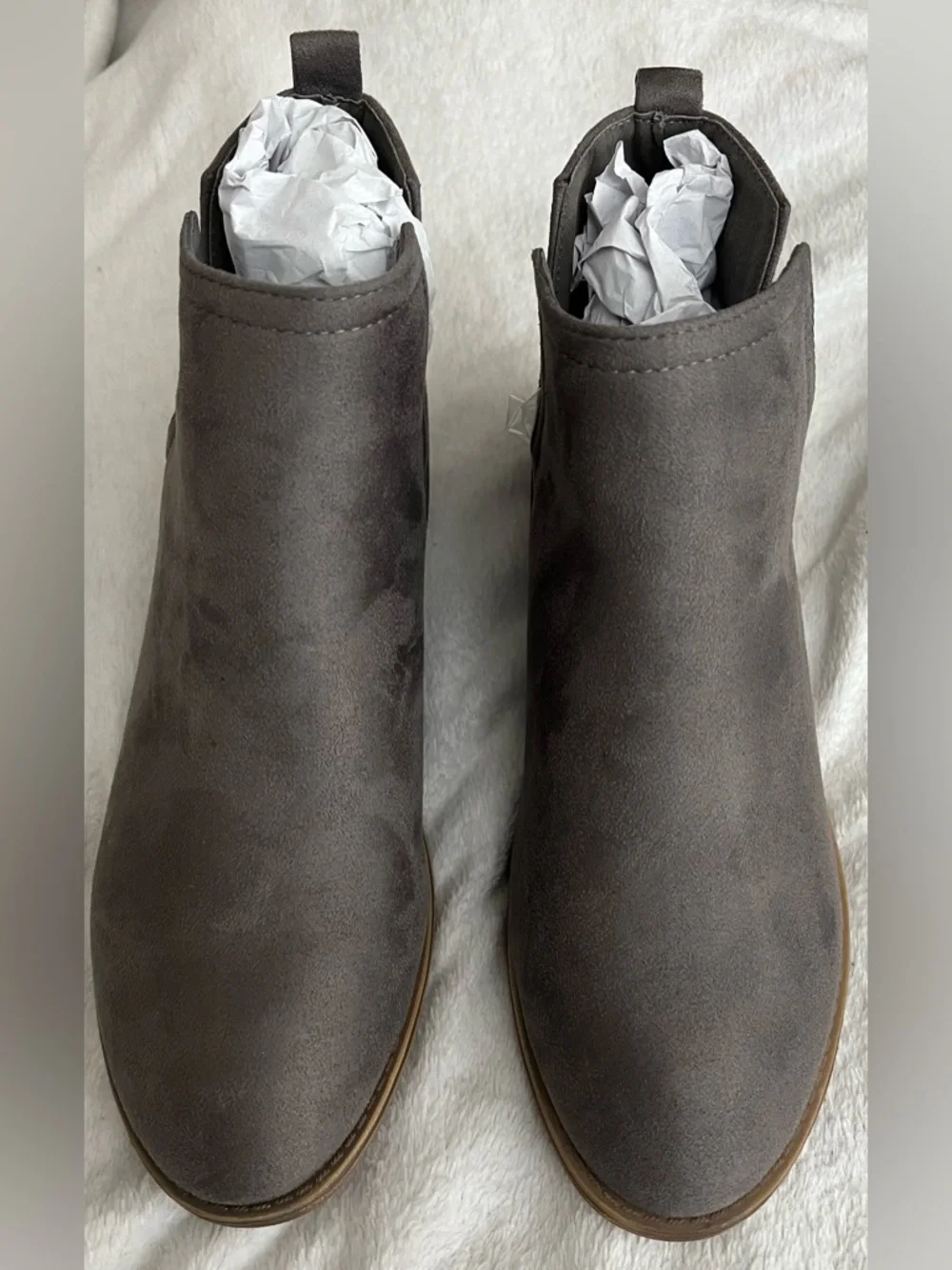 NWT Journee Collection Womens Rimi Grey Faux Suede Pull-On Ankle Boots